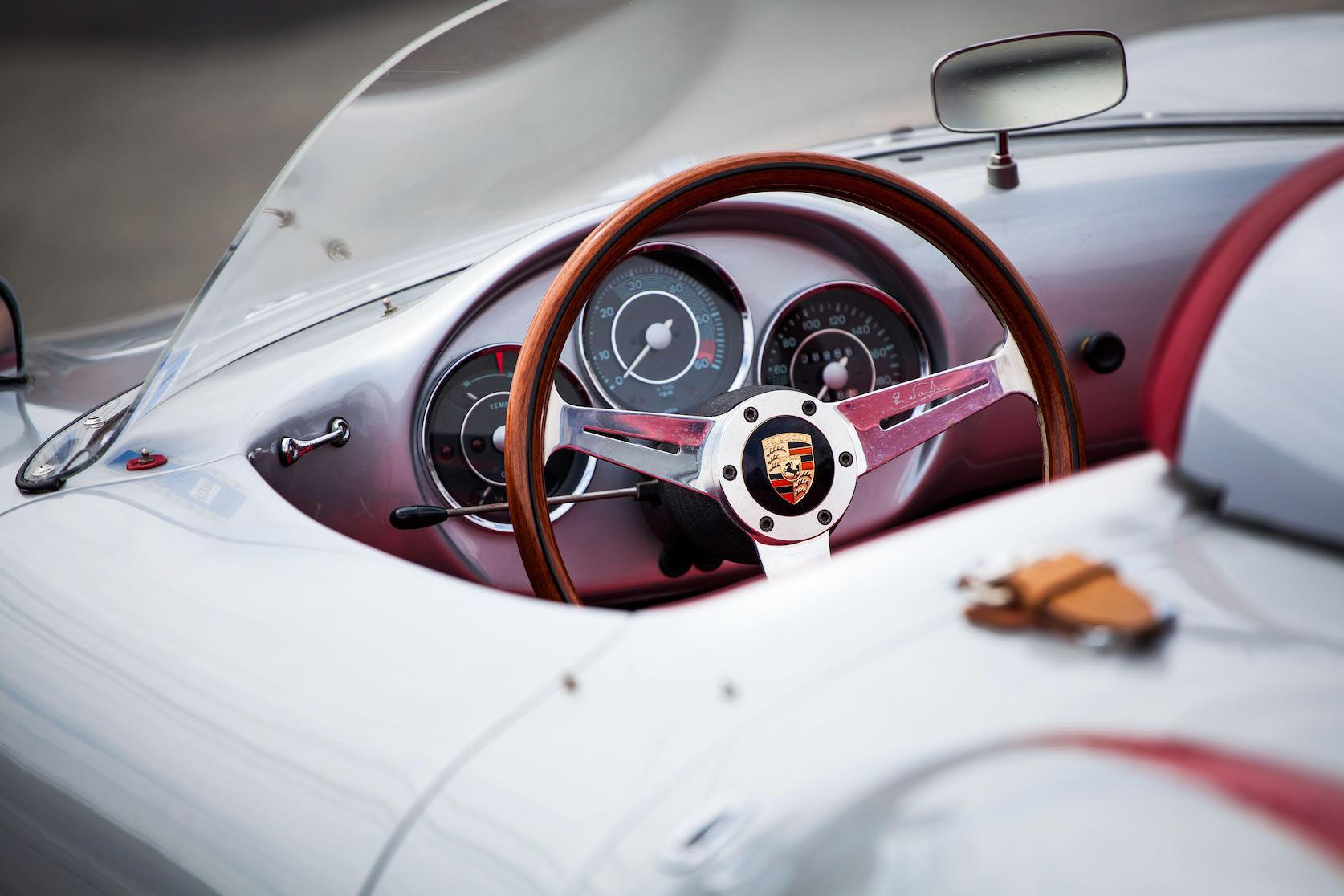 Porsche 550 Spyder-Wall_Art-Pixalot