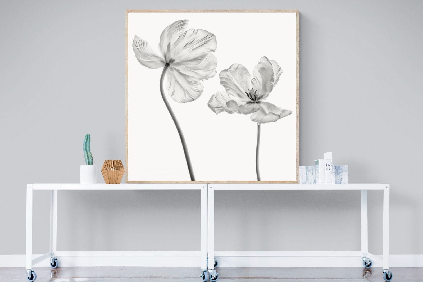 Tulip-Wall_Art-120 x 120cm-Mounted Canvas-Wood-Pixalot